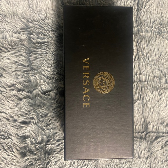 Versace frames. Brand new and 100% authentic - Picture 2 of 4